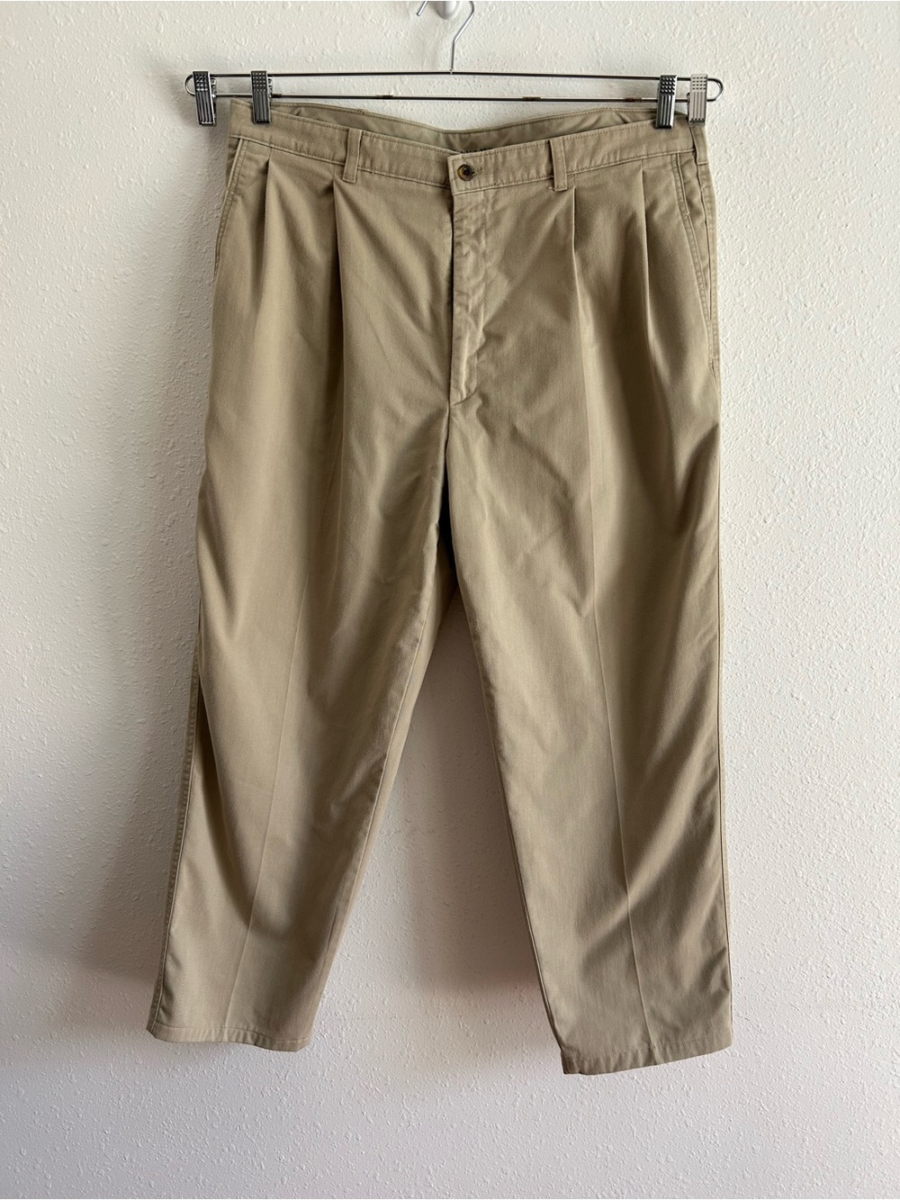 Savane Mens Chino Pants Size 38x30 Beige High Rise Pleated Straight Leg Vtg Y2K